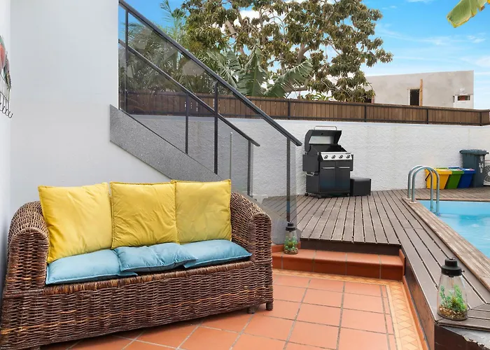 Garajau House カニコ