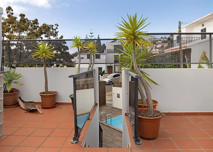 別荘 Garajau House *