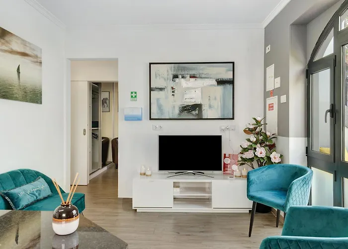 בית נופש Garajau House *